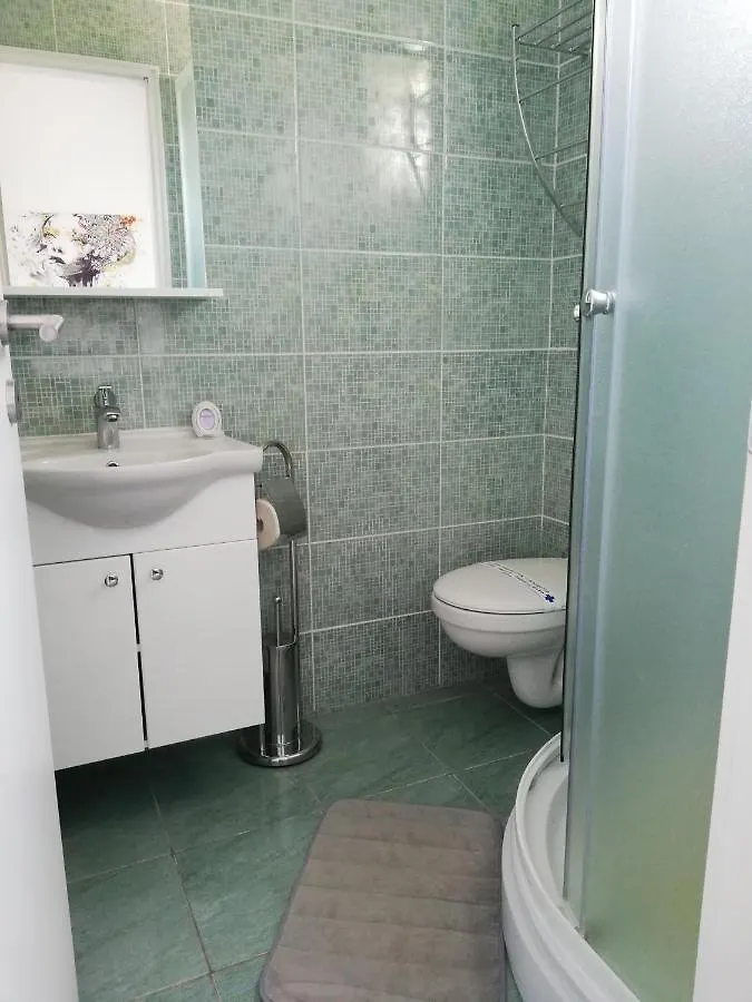 House Kapetanovic Hotel Palit Guest house