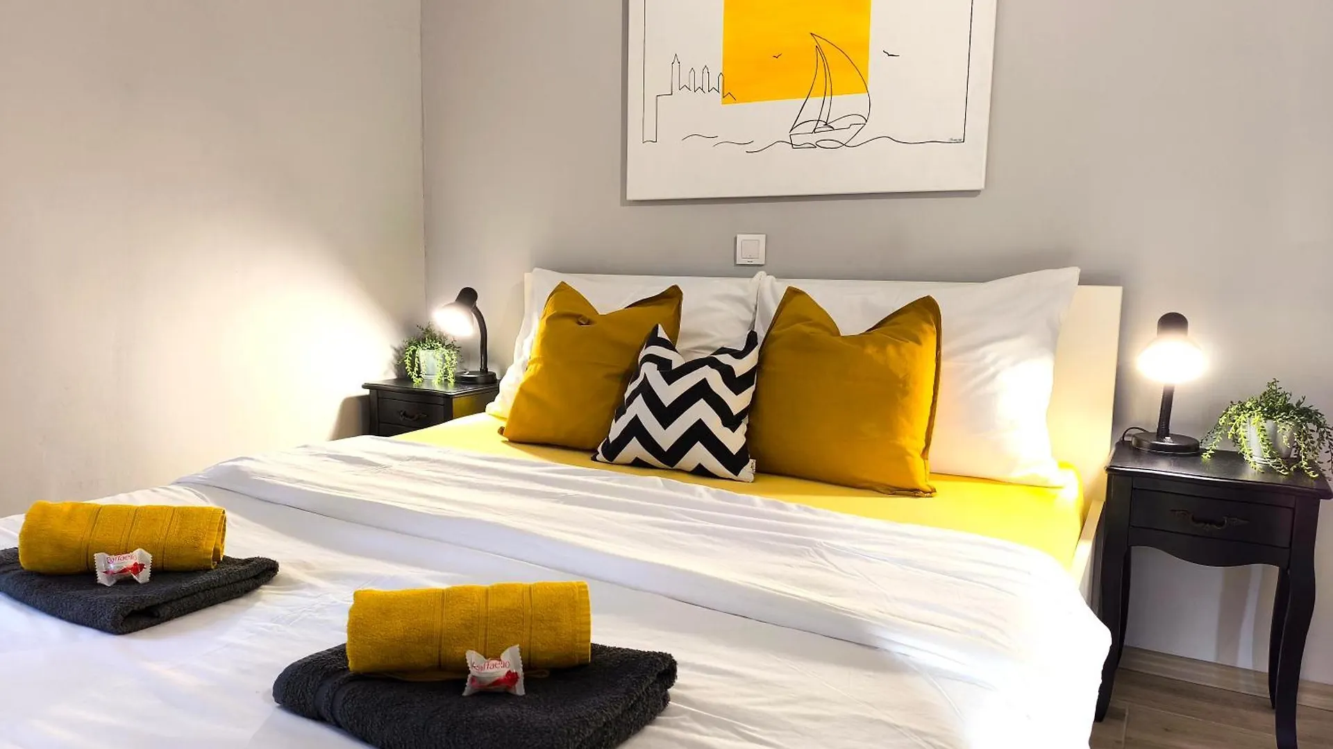 House Kapetanovic Hotel Palit 3*,  Croatia