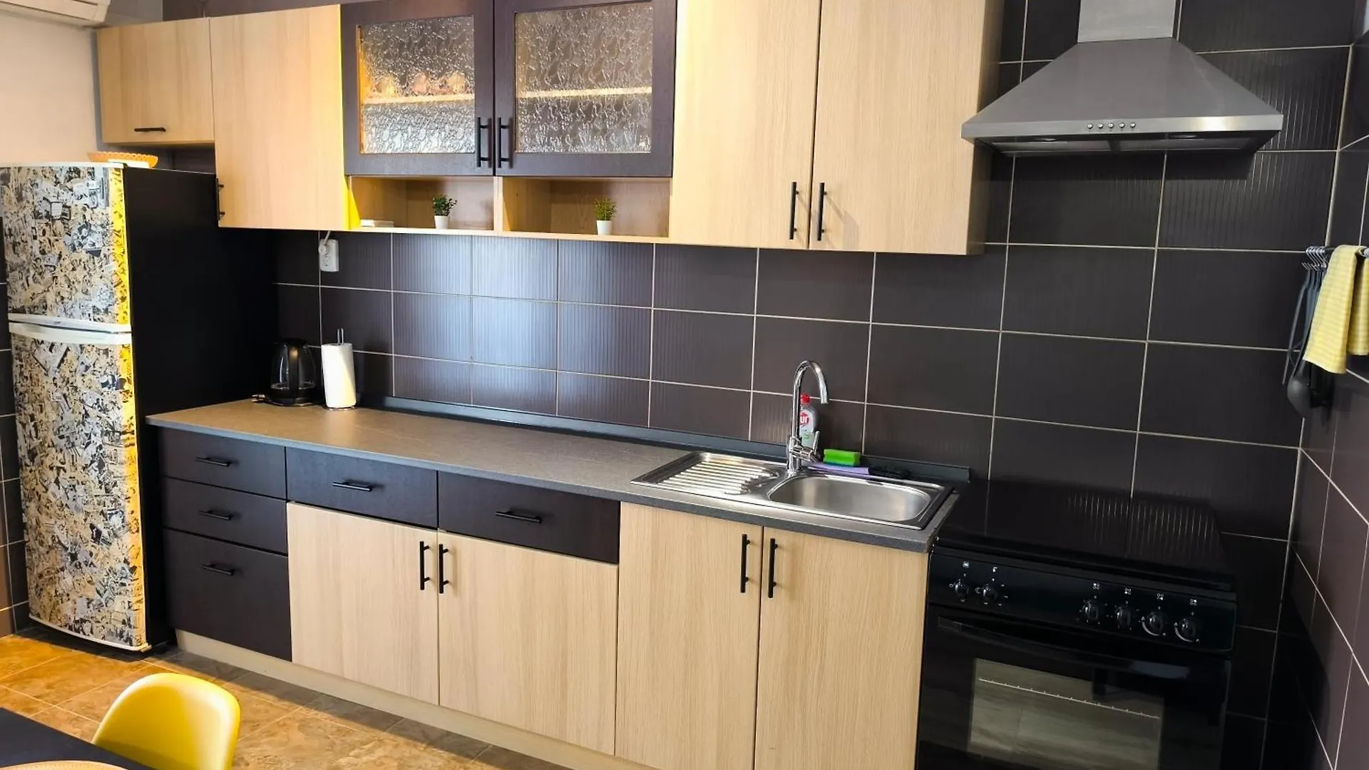 House Kapetanovic Hotel Palit Guest house