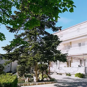 Appartamento Pahljina